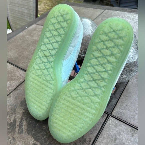 Puma Mens Suede LIMITED EDITION Squirtle Pokemon - Size 10 - Picture 7 of 7